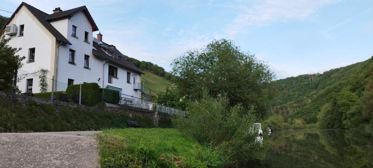 شقة Doppelzimmer An Der Lahn Ohne Kueche Obernhof المظهر الخارجي الصورة