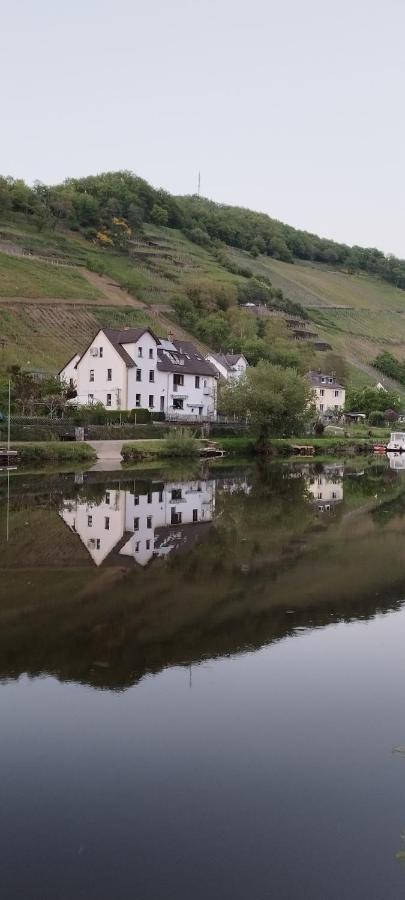 شقة Doppelzimmer An Der Lahn Ohne Kueche Obernhof المظهر الخارجي الصورة